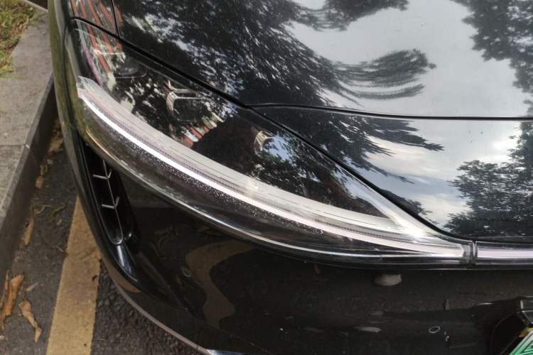 Used Hima Stelato S9 2024 All-Electric Ultra Four-Wheel-Drive Flagship Edition Right Front Headlight
