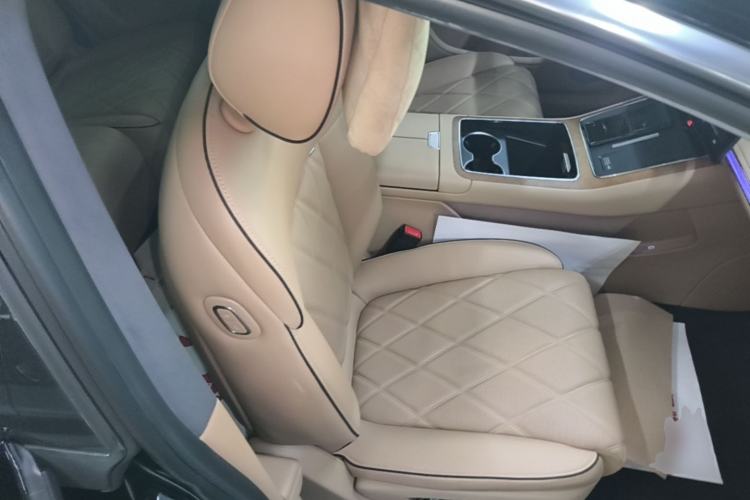 Used Hima Stelato S9 2024 All-Electric Ultra Four-Wheel-Drive Flagship Edition Right Front Seat