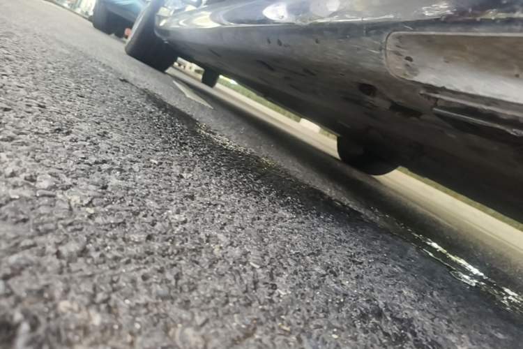 Used Hima Stelato S9 2024 All-Electric Max Rear-Drive Long-Range Version Right Side Sill