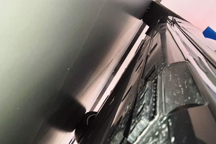 Used Hima Stelato S9 2024 All-Electric Ultra Four-Wheel-Drive Flagship Edition Right Side Sill