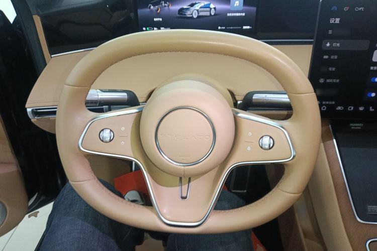 Used Hima Stelato S9 2024 All-Electric Ultra Four-Wheel-Drive Flagship Edition Steering Wheel