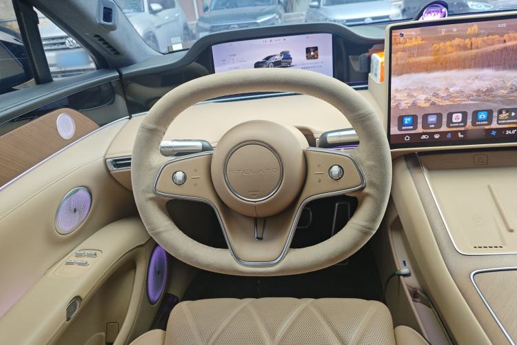 Used Hima Stelato S9 2024 All-Electric Ultra Four-Wheel-Drive Flagship Edition Steering Wheel