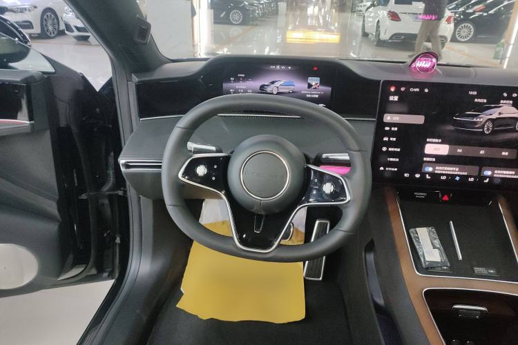Used Hima Stelato S9 2024 All-Electric Ultra Four-Wheel-Drive Flagship Edition Steering Wheel