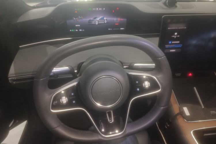 Used Hima Stelato S9 2024 All-Electric Ultra Four-Wheel-Drive Flagship Edition Steering Wheel