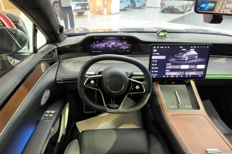 Used Hima Stelato S9 2024 All-Electric Ultra Four-Wheel-Drive Flagship Edition Steering Wheel