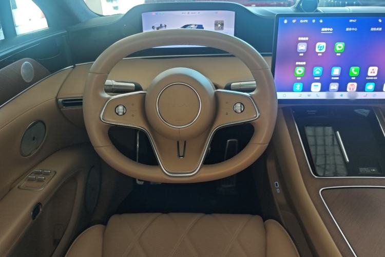 Used Hima Stelato S9 2024 All-Electric Ultra Four-Wheel-Drive Flagship Edition Steering Wheel