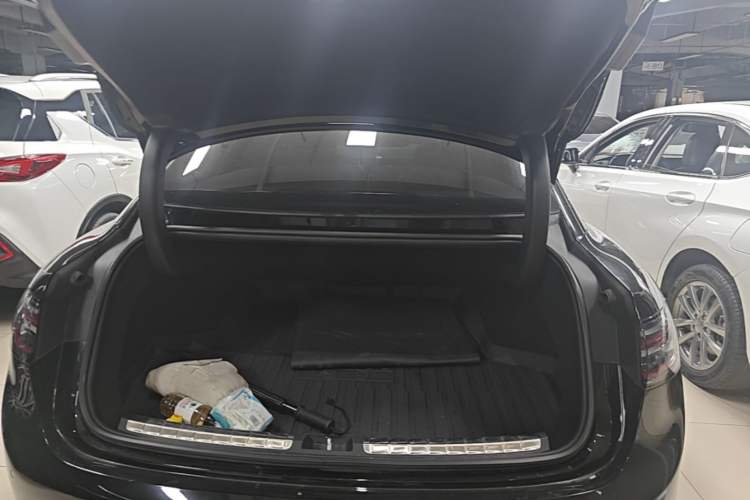 Used Hima Stelato S9 2024 All-Electric Ultra Four-Wheel-Drive Flagship Edition Trunk