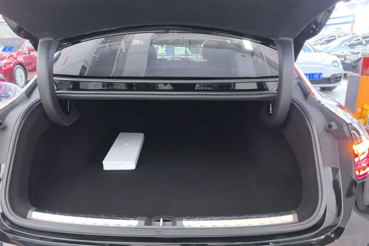 Used Hima Stelato S9 2024 All-Electric Ultra Four-Wheel-Drive Flagship Edition Trunk