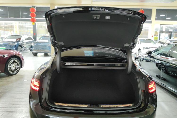 Used Hima Stelato S9 2024 All-Electric Ultra Four-Wheel-Drive Flagship Edition Trunk