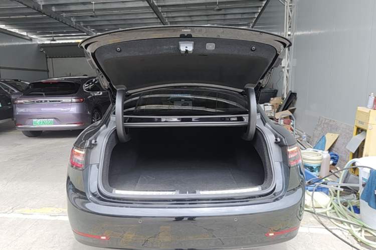 Used Hima Stelato S9 2024 All-Electric Ultra Four-Wheel-Drive Flagship Edition Trunk