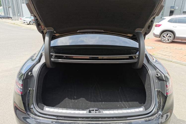 Used Hima Stelato S9 2024 All-Electric Ultra Four-Wheel-Drive Flagship Edition Trunk