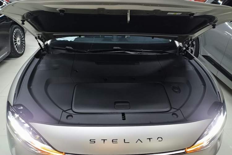 Used Hima Stelato S9 2024 All-Electric Ultra Four-Wheel-Drive Flagship Edition Engine Bay