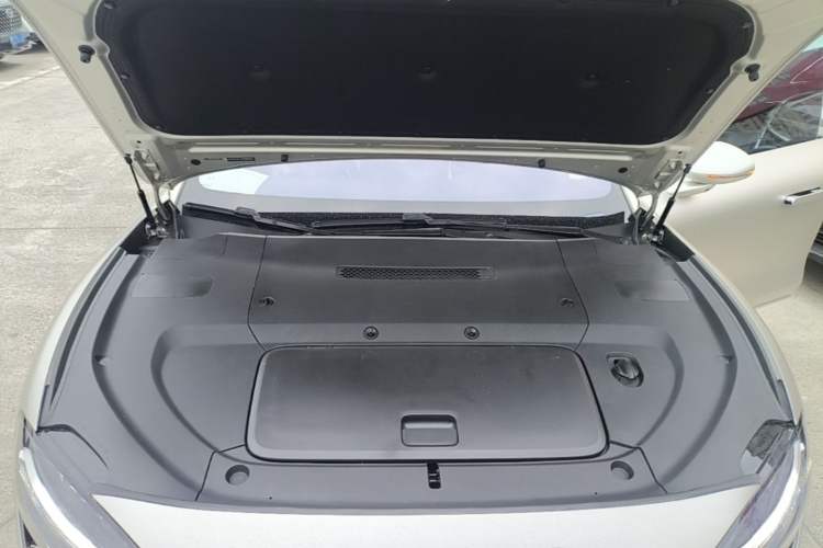 Used Hima Stelato S9 2024 All-Electric Max Rear-Drive Long-Range Version Engine Bay