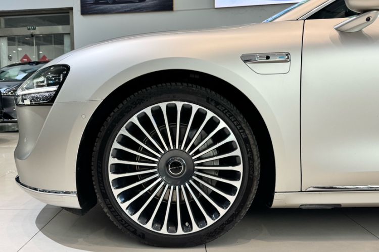 Used Hima Stelato S9 2024 All-Electric Ultra Four-Wheel-Drive Flagship Edition Exterior 3