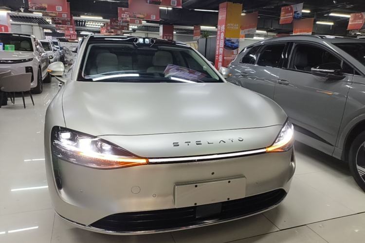Used Hima Stelato S9 2024 All-Electric Ultra Four-Wheel-Drive Flagship Edition Front