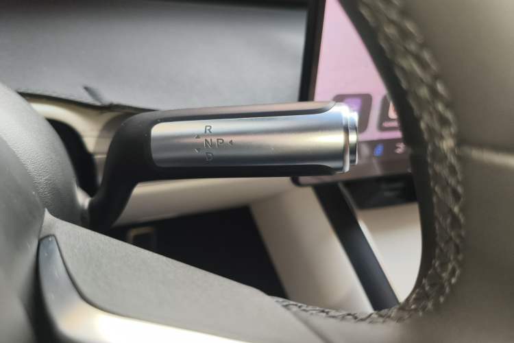 Used Hima Stelato S9 2024 All-Electric Ultra Four-Wheel-Drive Flagship Edition Gear Lever