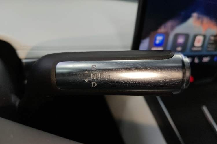 Used Hima Stelato S9 2024 All-Electric Ultra Four-Wheel-Drive Flagship Edition Gear Lever