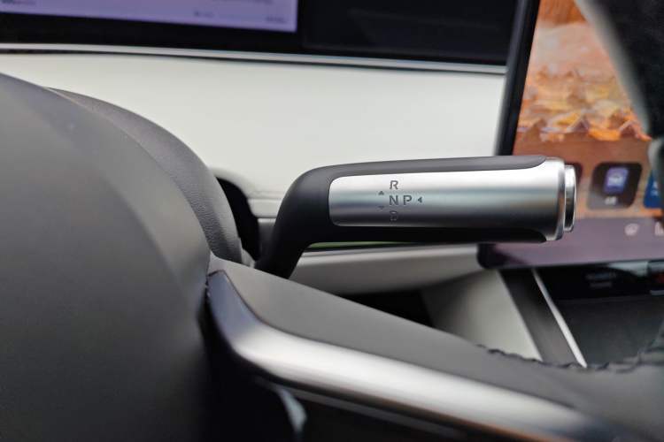 Used Hima Stelato S9 2024 All-Electric Ultra Four-Wheel-Drive Flagship Edition Gear Lever