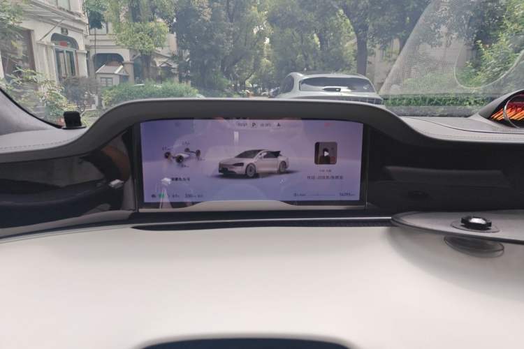 Used Hima Stelato S9 2024 All-Electric Ultra Four-Wheel-Drive Flagship Edition Instrument Cluster