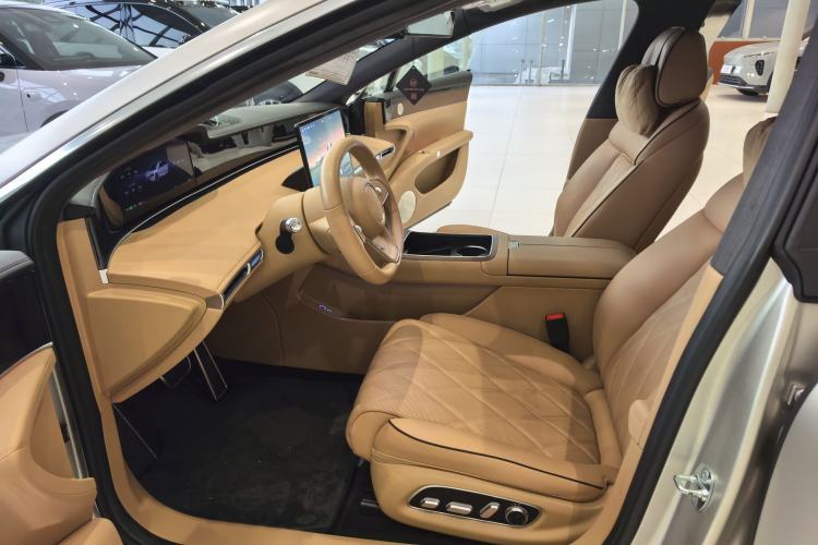Used Hima Stelato S9 2024 All-Electric Ultra Four-Wheel-Drive Flagship Edition Interior 1
