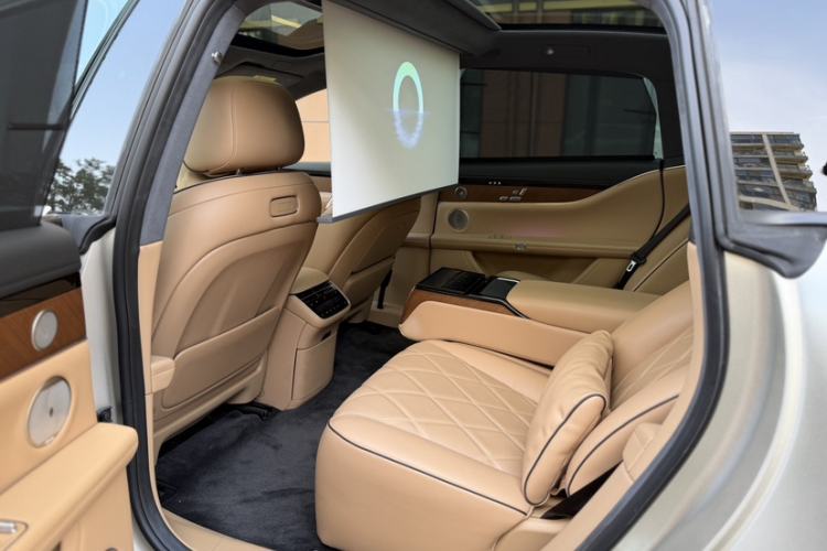 Used Hima Stelato S9 2024 All-Electric Ultra Four-Wheel-Drive Flagship Edition Interior 2
