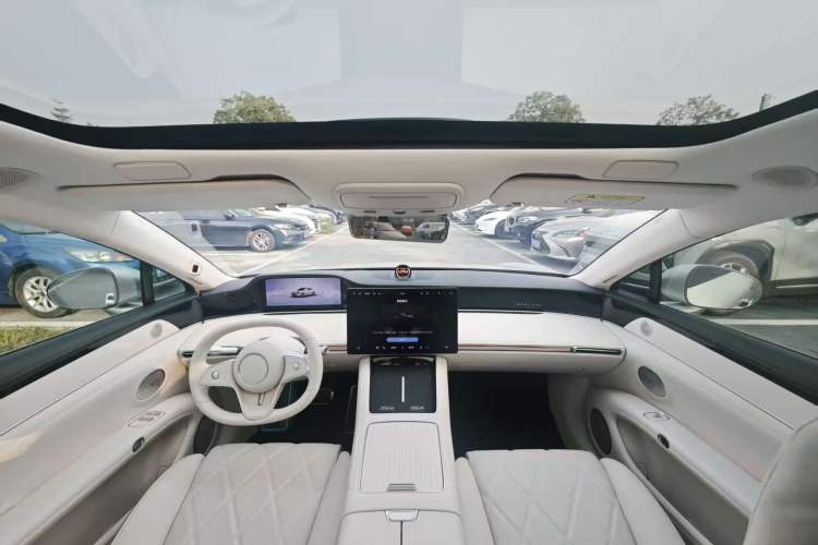 Used Hima Stelato S9 2024 All-Electric Ultra Four-Wheel-Drive Flagship Edition Interior 2