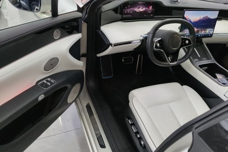Used Hima Stelato S9 2024 All-Electric Ultra Four-Wheel-Drive Flagship Edition Interior 3