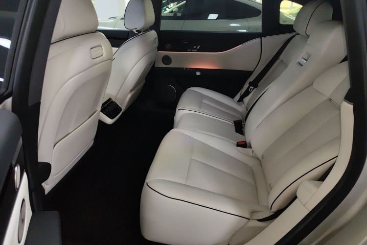 Used Hima Stelato S9 2024 All-Electric Ultra Four-Wheel-Drive Flagship Edition Interior 4