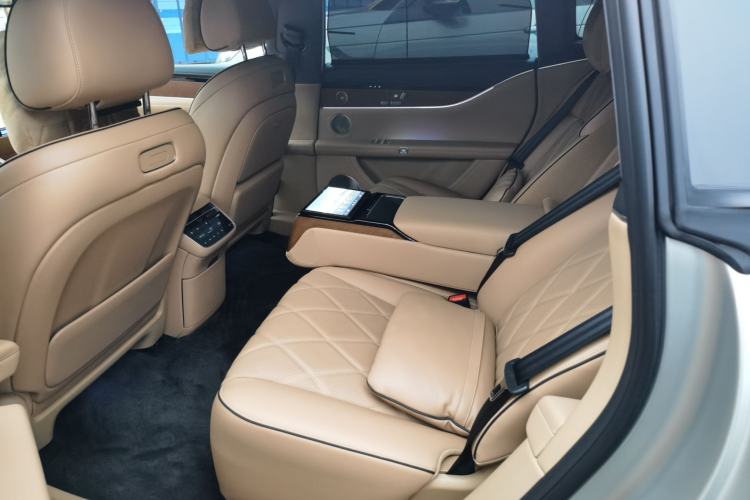 Used Hima Stelato S9 2024 All-Electric Ultra Four-Wheel-Drive Flagship Edition Interior 4