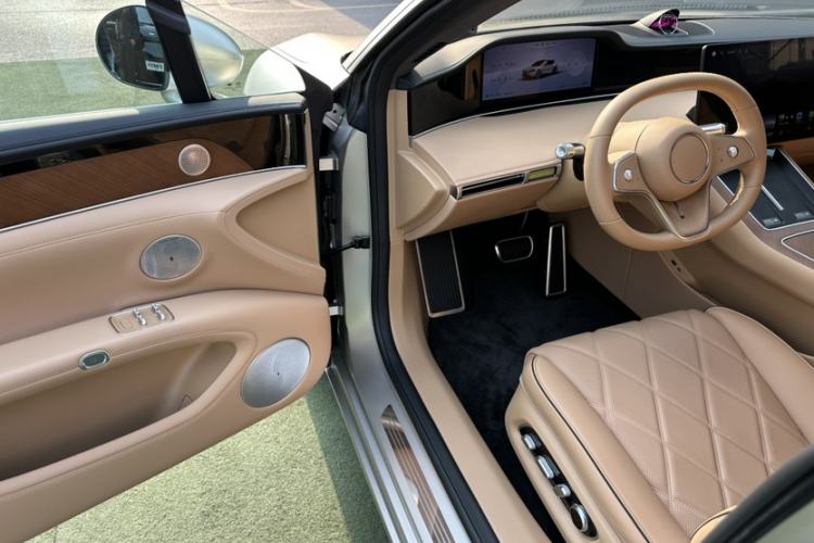 Used Hima Stelato S9 2024 All-Electric Ultra Four-Wheel-Drive Flagship Edition Interior 8