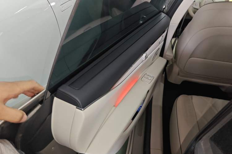 Used Hima Stelato S9 2024 All-Electric Ultra Rear-Drive Long-Range Flagship Edition Interior 8
