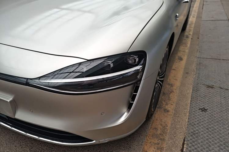 Used Hima Stelato S9 2024 All-Electric Ultra Four-Wheel-Drive Flagship Edition Left Front Headlight