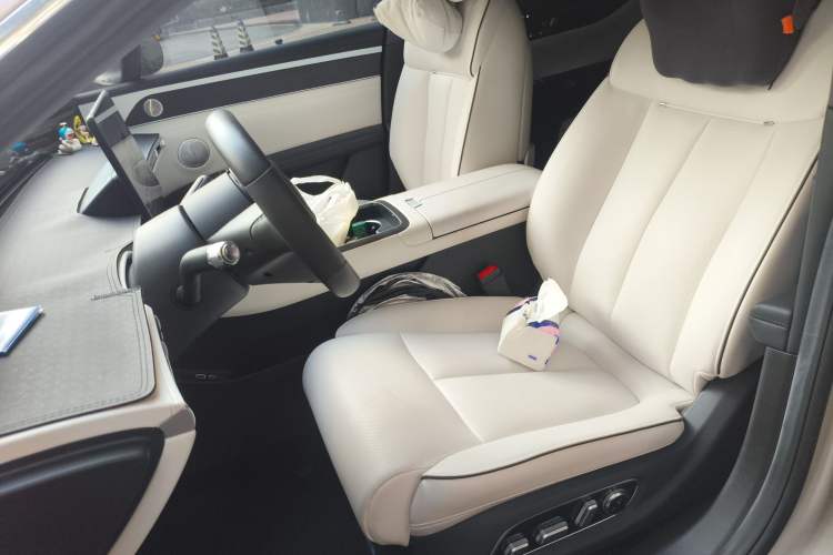Used Hima Stelato S9 2024 All-Electric Ultra Four-Wheel-Drive Flagship Edition Left Front Seat