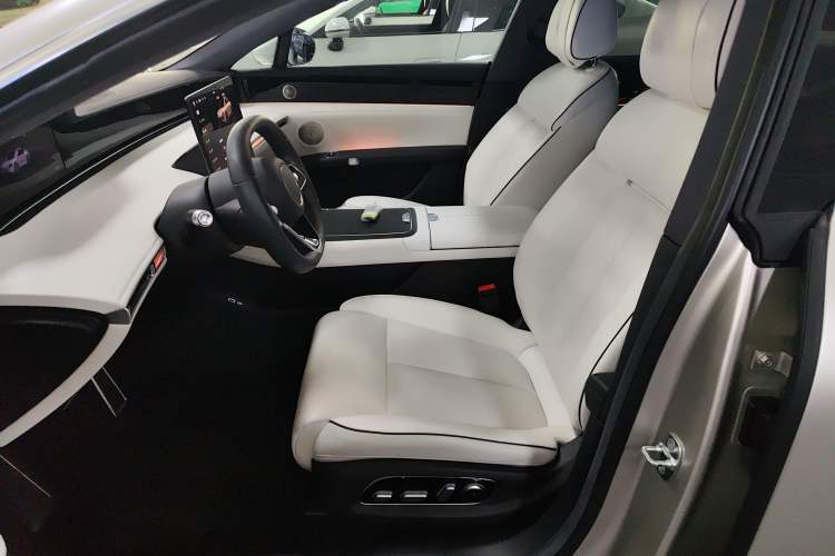 Used Hima Stelato S9 2024 All-Electric Ultra Four-Wheel-Drive Flagship Edition Left Front Seat
