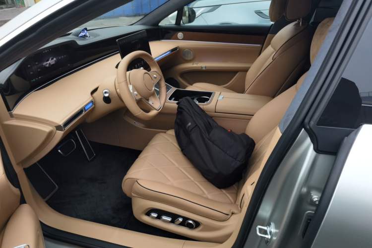 Used Hima Stelato S9 2024 All-Electric Ultra Four-Wheel-Drive Flagship Edition Left Front Seat