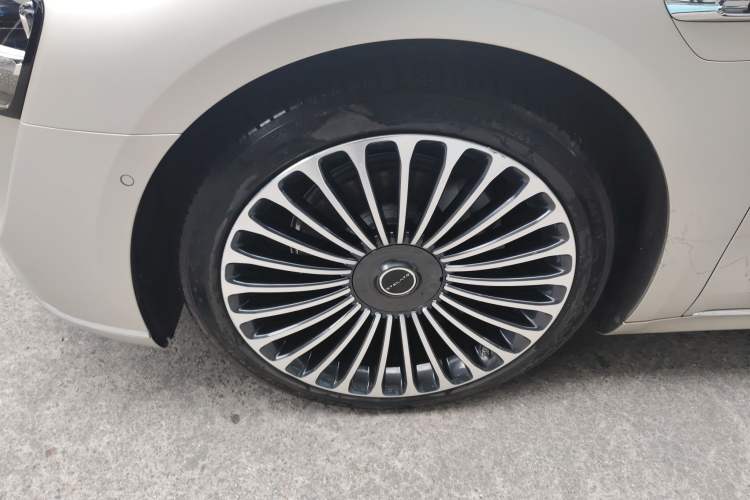 Used Hima Stelato S9 2024 All-Electric Ultra Four-Wheel-Drive Flagship Edition Left Front Wheel Hub