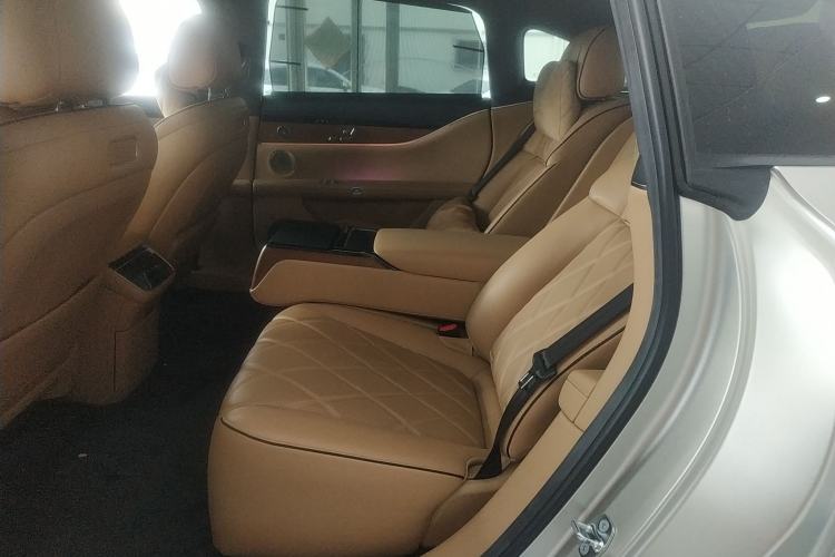 Used Hima Stelato S9 2024 All-Electric Ultra Four-Wheel-Drive Flagship Edition Left Rear Seat