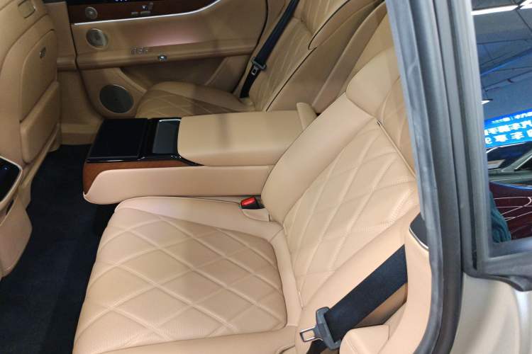 Used Hima Stelato S9 2024 All-Electric Ultra Four-Wheel-Drive Flagship Edition Left Rear Seat