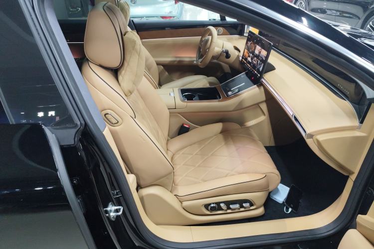 Used Hima Stelato S9 2024 All-Electric Ultra Four-Wheel-Drive Flagship Edition Right Front Seat