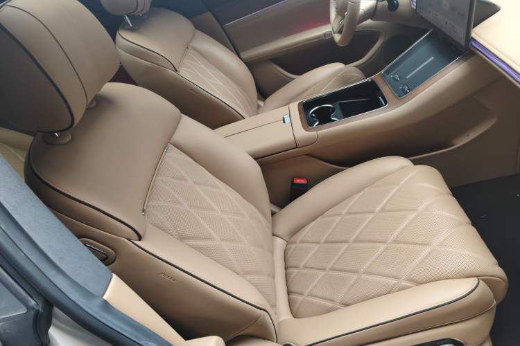 Used Hima Stelato S9 2024 All-Electric Ultra Four-Wheel-Drive Flagship Edition Right Front Seat