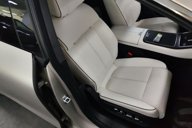 Used Hima Stelato S9 2024 All-Electric Ultra Four-Wheel-Drive Flagship Edition Right Front Seat