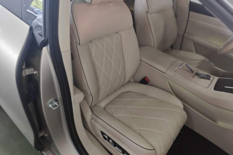 Used Hima Stelato S9 2024 All-Electric Ultra Rear-Drive Long-Range Flagship Edition Right Front Seat
