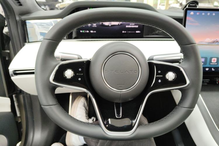 Used Hima Stelato S9 2024 All-Electric Ultra Four-Wheel-Drive Flagship Edition Steering Wheel