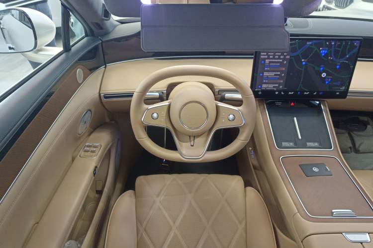 Used Hima Stelato S9 2024 All-Electric Ultra Four-Wheel-Drive Flagship Edition Steering Wheel