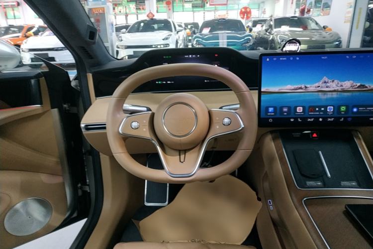 Used Hima Stelato S9 2024 All-Electric Ultra Four-Wheel-Drive Flagship Edition Steering Wheel
