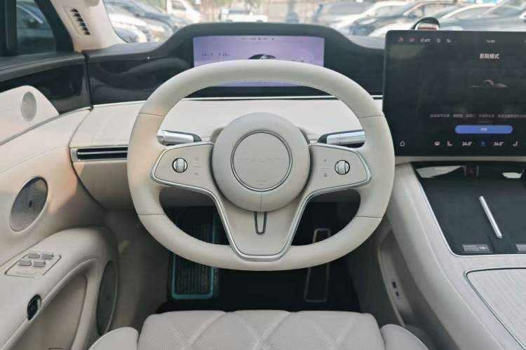Used Hima Stelato S9 2024 All-Electric Ultra Four-Wheel-Drive Flagship Edition Steering Wheel
