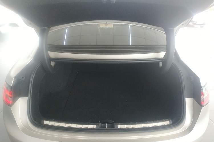 Used Hima Stelato S9 2024 All-Electric Ultra Four-Wheel-Drive Flagship Edition Trunk