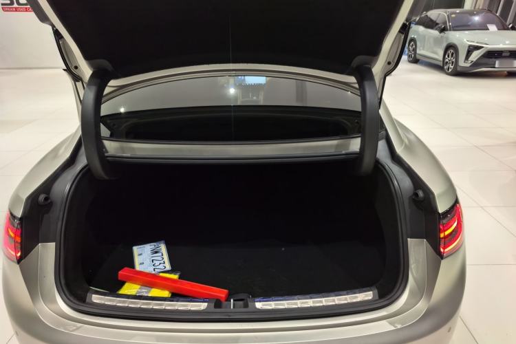 Used Hima Stelato S9 2024 All-Electric Ultra Four-Wheel-Drive Flagship Edition Trunk