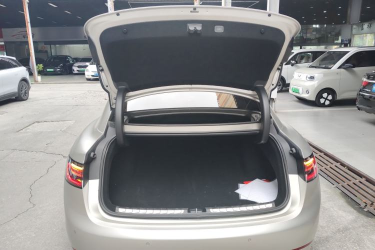 Used Hima Stelato S9 2024 All-Electric Ultra Four-Wheel-Drive Flagship Edition Trunk