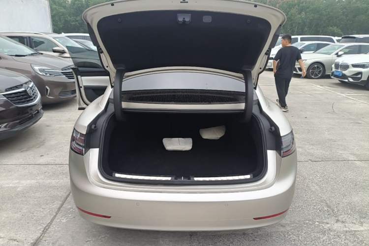 Used Hima Stelato S9 2024 All-Electric Max Rear-Drive Long-Range Version Trunk